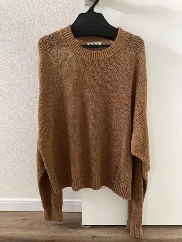 CORKSCREW YARN KNIT BIG P O 크루넥 니트