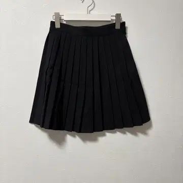 에모다 블랙 플리츠 미니 스커트