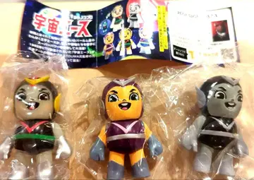 우주 에이스 GK by TOY KING 캡슐 토이 시리즈 16 3체 축광