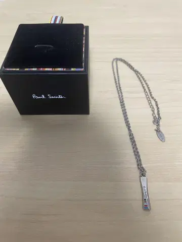 폴스미스 목걸이