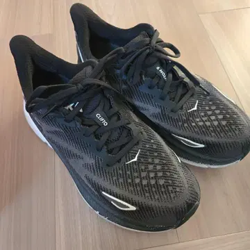 호카 클리프톤9 와이드 27cm