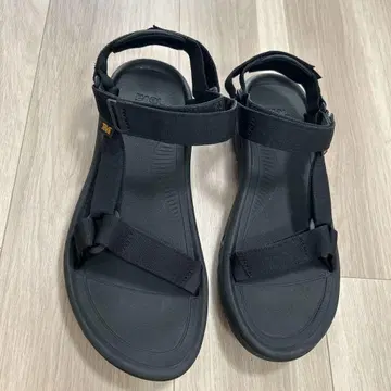 TEVA 남성용 샌들