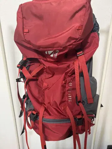 밀레 MILLET 사스 페 SAAS FEE 40+5 백팩 M 빨간색
