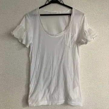 sacai luck 화이트 상의