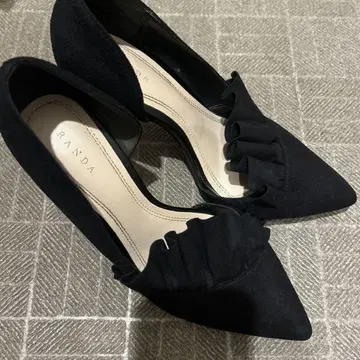 RANDA 프릴 펌프스 23.5cm