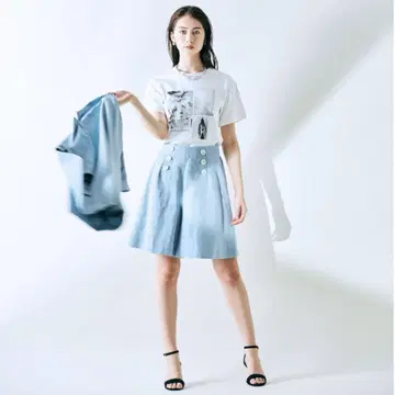 Audie a Muses 마린 숏팬츠 사이즈 42 버튼 포함 블루