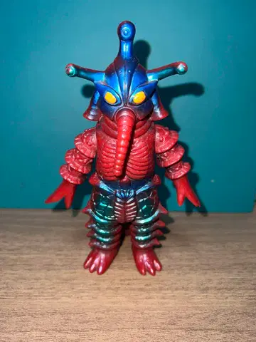 히폴리토 외계인 울트라 괴수 시리즈 1984년 일본제