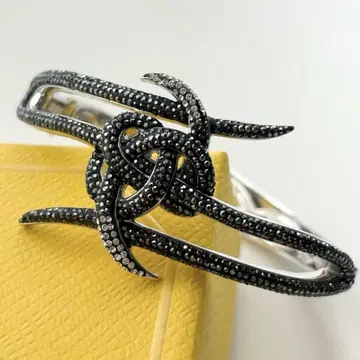 SWAROVSKI / 스와로브스키 LOVE KNOT 뱅글