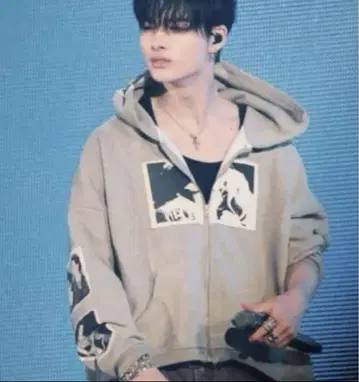 bastard 후드티 ENHYPEN 니키 착용