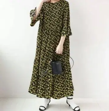 JOURNALSTANDARDrelume 마조리카 플리츠 플라워 원피스