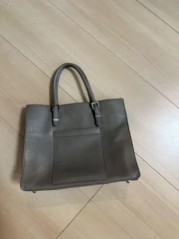 폭시 가죽 핸드백
