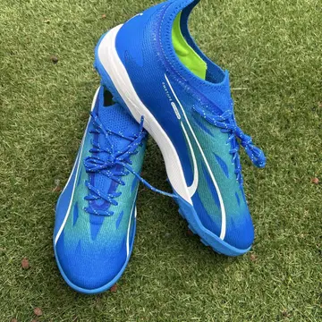 새상품 PUMA 울트라 탑 모델 풋살화 29cm