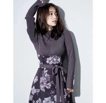 머큐리 듀오 플라워 도킹 롱 슬리브 원피스 퍼플