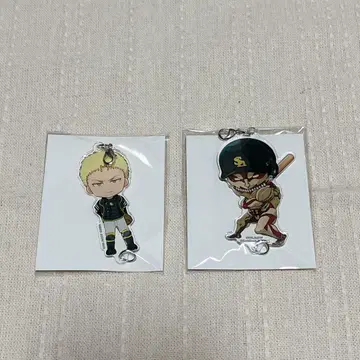 진격의 거인 소프트뱅크 호크스 아크릴 키링 라이너, 갑옷의 거인