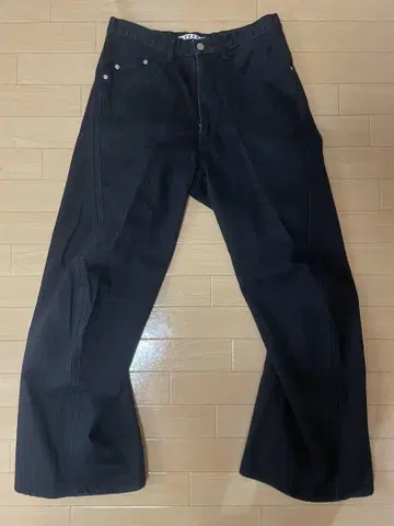 NVRFRGT 3D Twisted Wide Leg Jeans