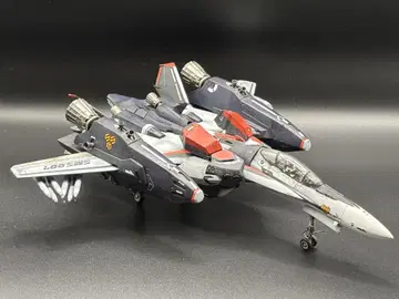 하세가와 VF-25 슈퍼 메시아 페인팅 완료 완성품