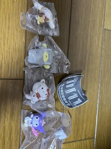 산리오 캐릭터즈 도로롱 요괴 피규어