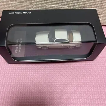 1/43 레진 모델 미니카 크림색