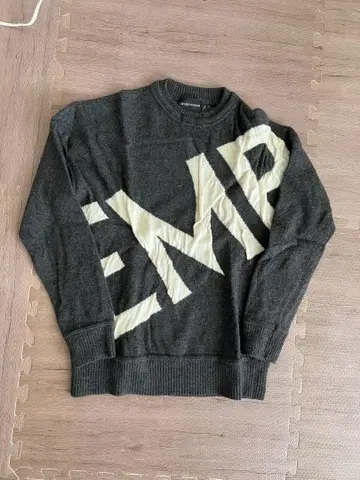 Emporio Armani 로고 니트 스웨터 다크 그레이