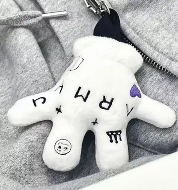 JUNGKOOK 타투 키링