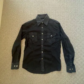 MFE black shirt 다크 의류