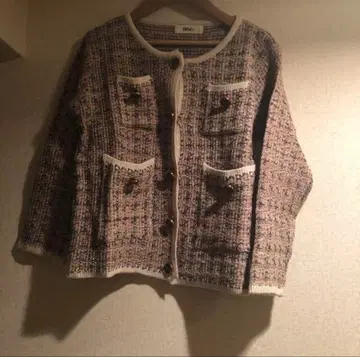 Bibiy. 트위드 가디건