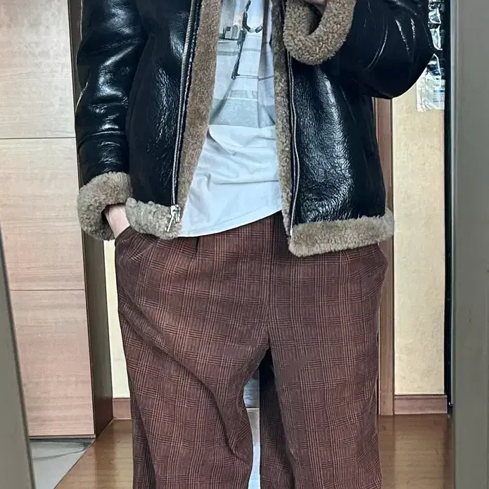 프라다 오버사이즈 무스탕 사진 5