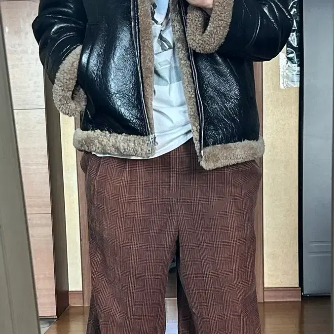 프라다 오버사이즈 무스탕 사진 6