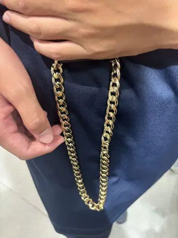 골드 체인 목걸이
