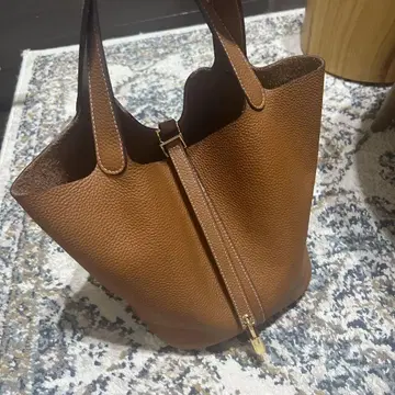 피코탄 락 스타일 천연 가죽 핸드백 카멜