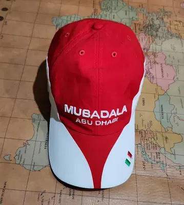 MUBADALA 아부다비 캡 빨간색