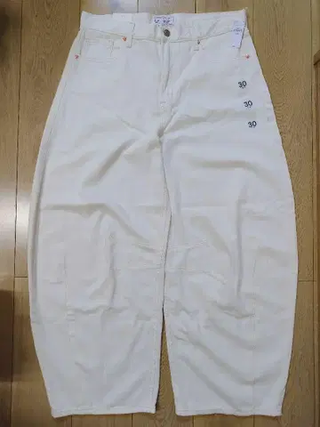 GAP 하이라이즈 울트라 소프트 호스슈 데님 30