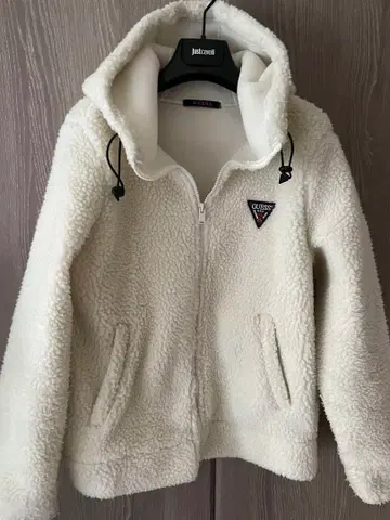 GUESS 보아 집업 후드티