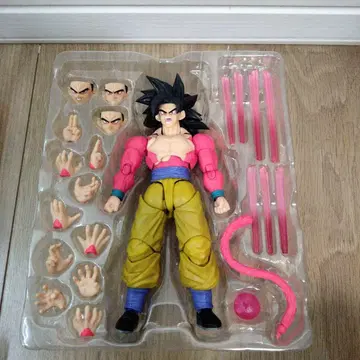 [개봉품] S.H.Figuarts 손오공 슈퍼 사이어인 4