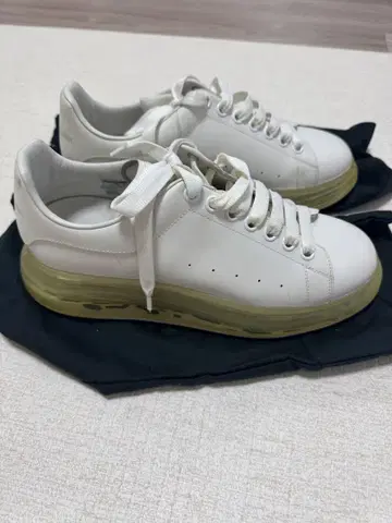 ALEXANDER MCQUEEN 오버 사이즈 스니커즈 41