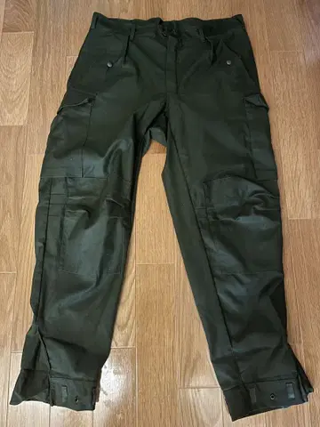 스웨덴군 M59 카고 팬츠 데드스탁