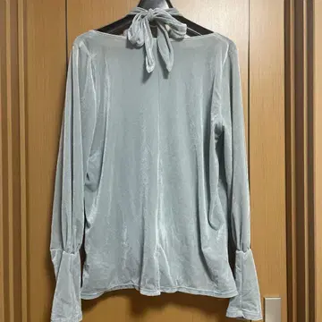 블루 벨로아 상의