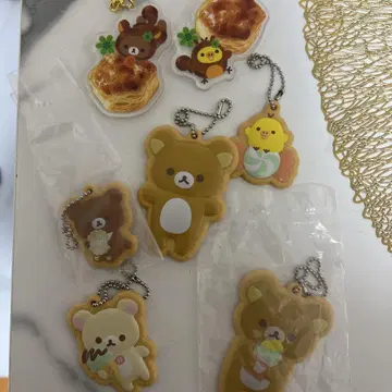 리락쿠마 아이싱 쿠키풍 키체인 파이노미