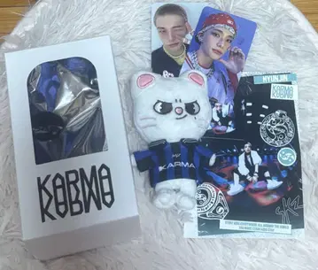 KARMA SKZOO 지니레트 트레이딩 카드
