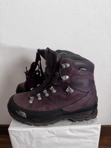 THE NORTH FACE 캐러밴 등산화 사이즈 23cm