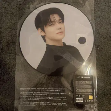 아이돌 부채 배지 세트