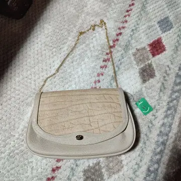 베이지 숄더백