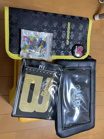 BIGBANG 세트 판매 메모 자물쇠 클러치백 캔뱃지