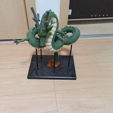 피규어 약 30cm