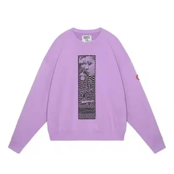 C.E Justifiable Crew Neck ( XL )
