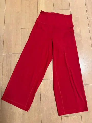 룰루레몬 빨간색 하이웨스트 와이드 레그 팬츠 4