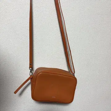 별주 vasic 그린 라벨 숄더백