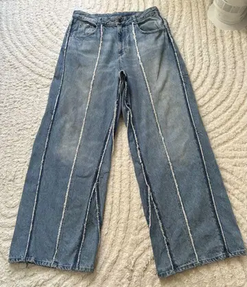 새상품급 즉시 완판 레어 ZARA 프린지 와이드 배기 데님 빈티지 가공