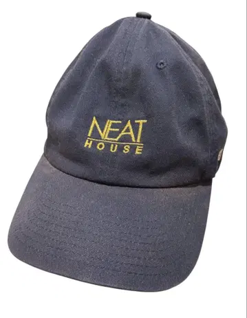 NEAT HOUSE 47 니트 캡 골드 자수