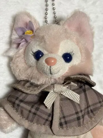 더피 프렌즈 리나벨 마스코트 인형 배지 탐정